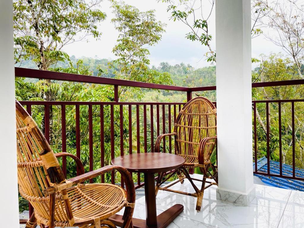 Winterhome Homestay Munnar Kültér fotó